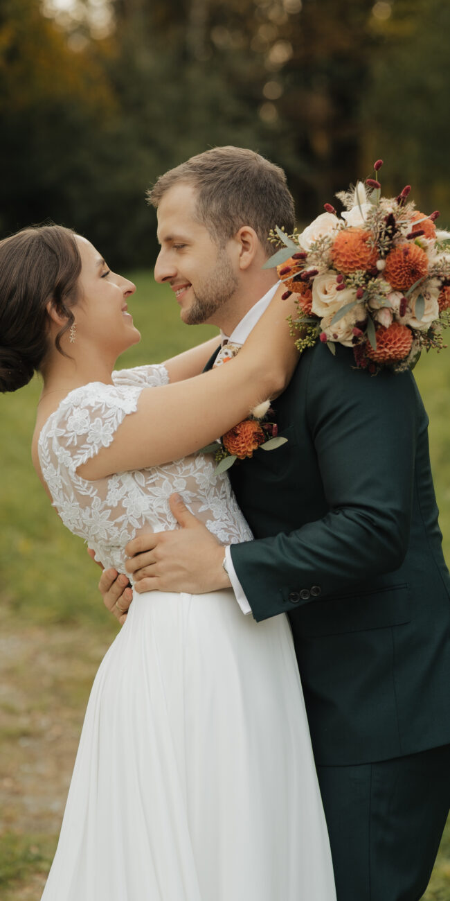 wedding couple shooting Melanie Hutterer Weddings & Events